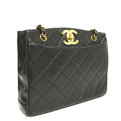 chanel classic quilted tote bag